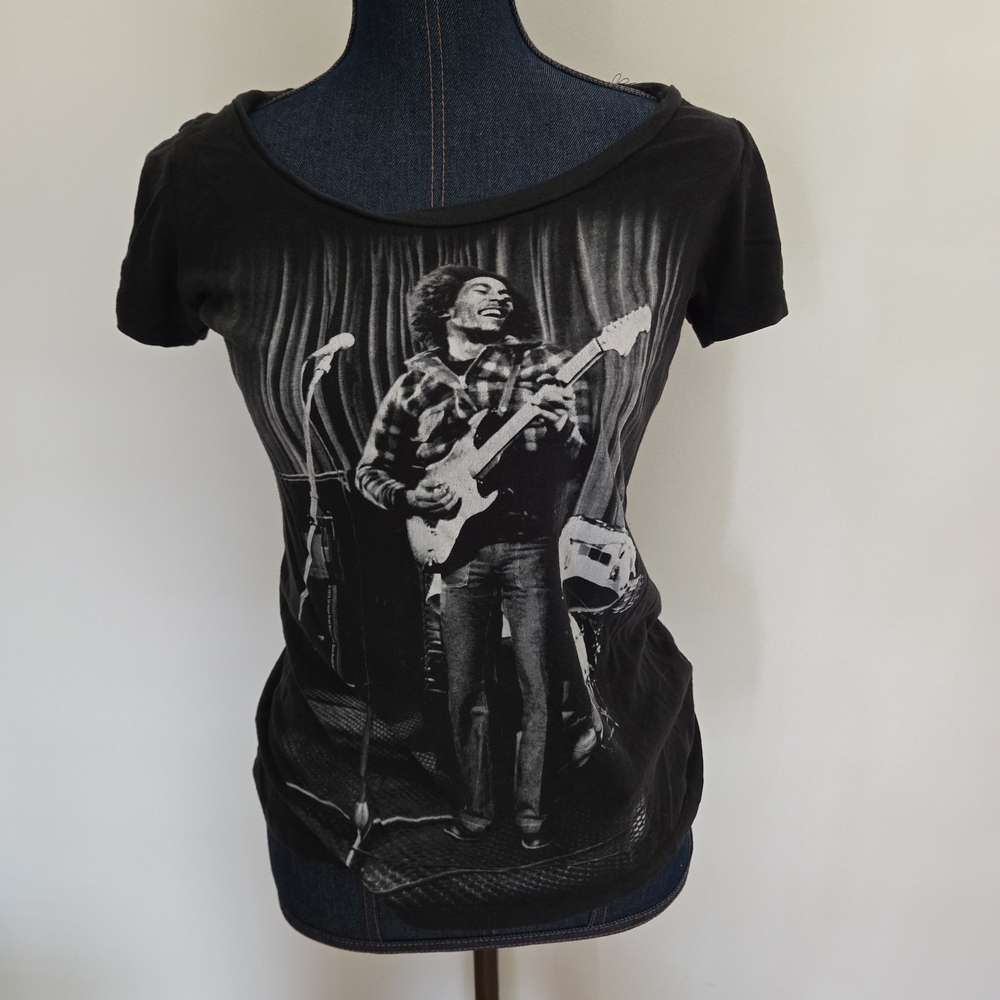 Bob Marley Black Graphic Tee - Short Sleeve Size S